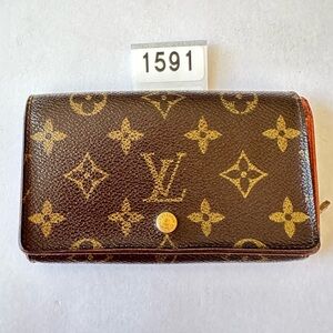 Authentic LOUIS VUITTON Monogram Porte Monnaie Billets Tresor Wallet